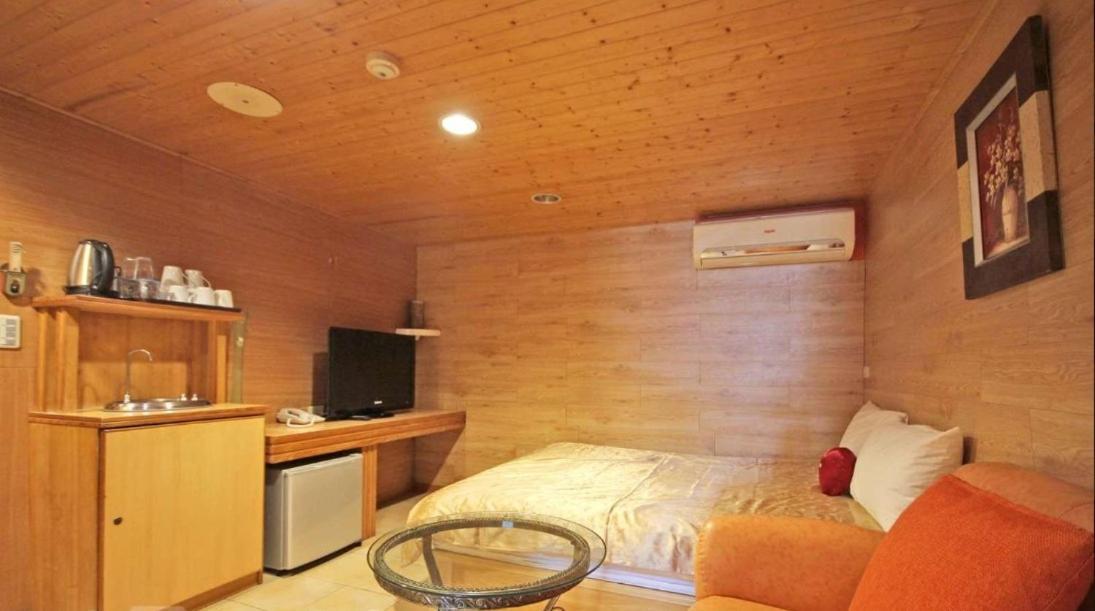 日月潭 -日月住館-休閒旅館- 水社碼頭 Yuchi Extérieur photo
