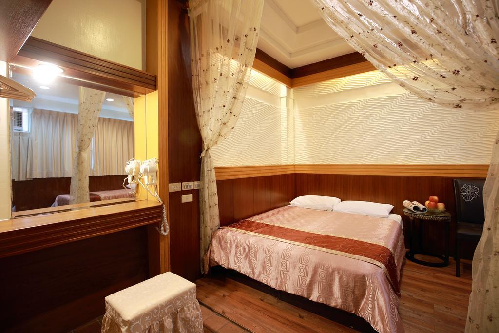 日月潭 -日月住館-休閒旅館- 水社碼頭 Yuchi Extérieur photo